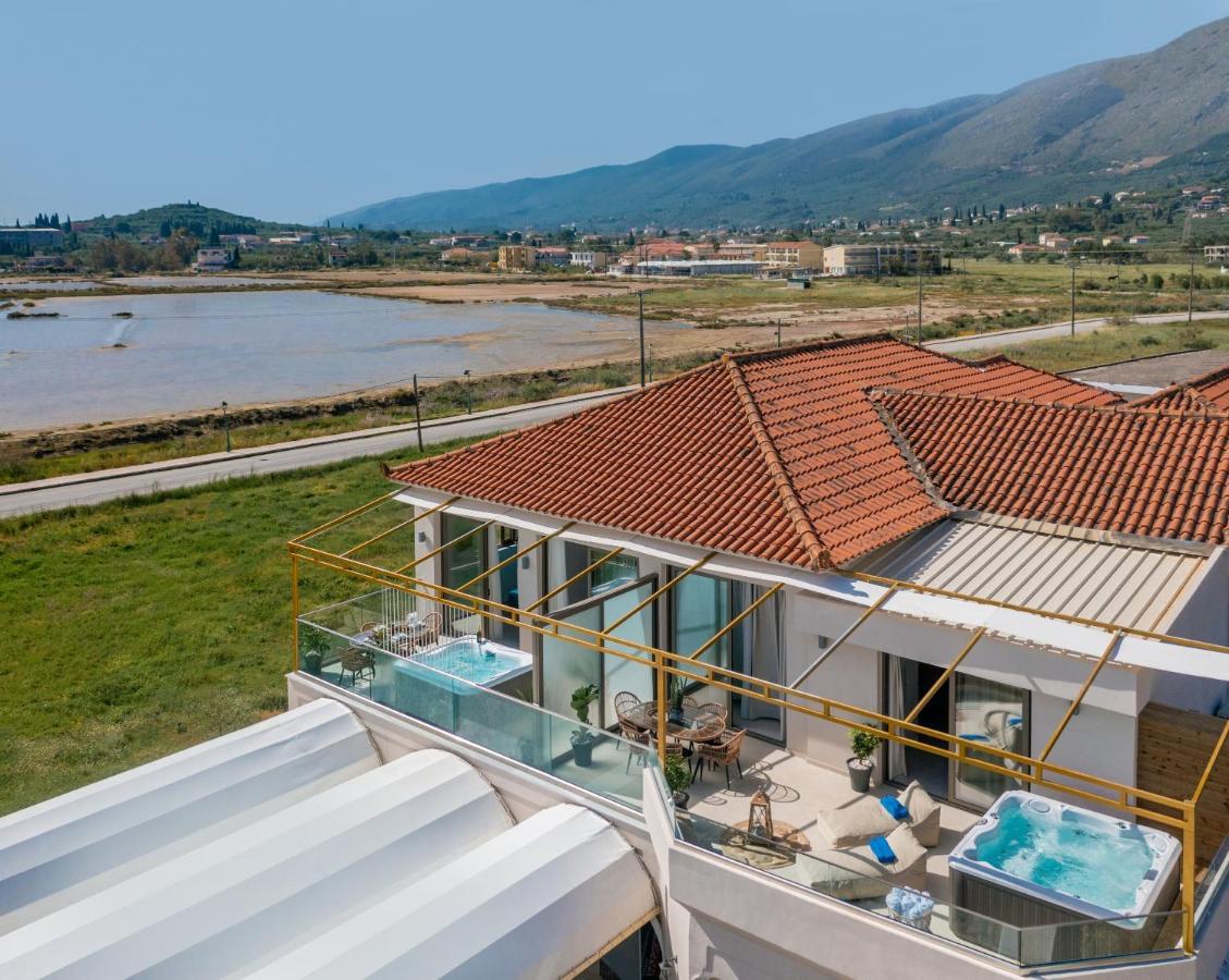 Aphrodite Studios & Suites - 140M From The Beach, By Zantewize Alykes  Exteriér fotografie