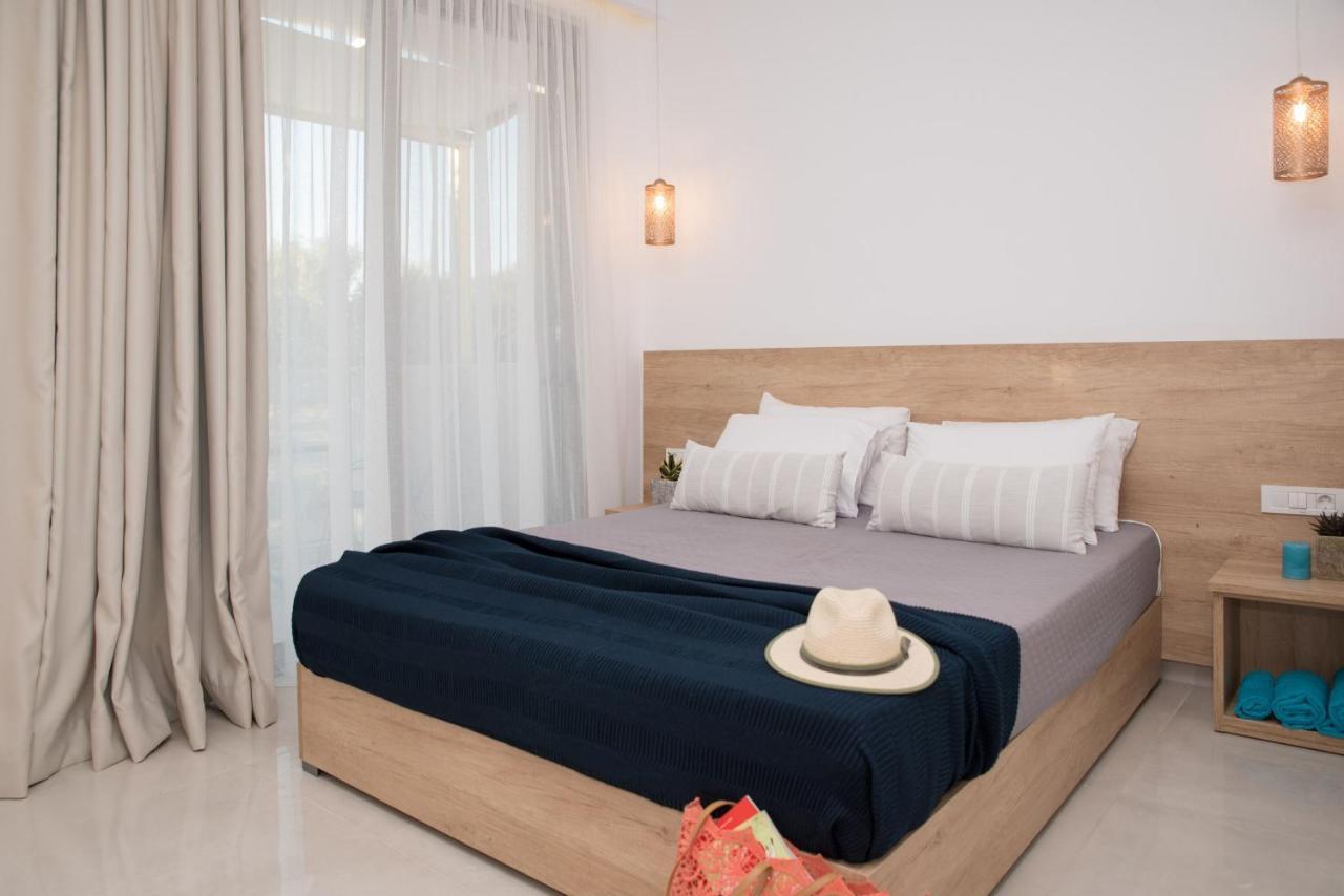 Aphrodite Studios & Suites - 140M From The Beach, By Zantewize Alykes  Exteriér fotografie